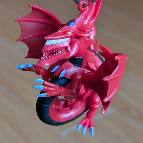 Red Dragon Keychain - Picture 4 of 4